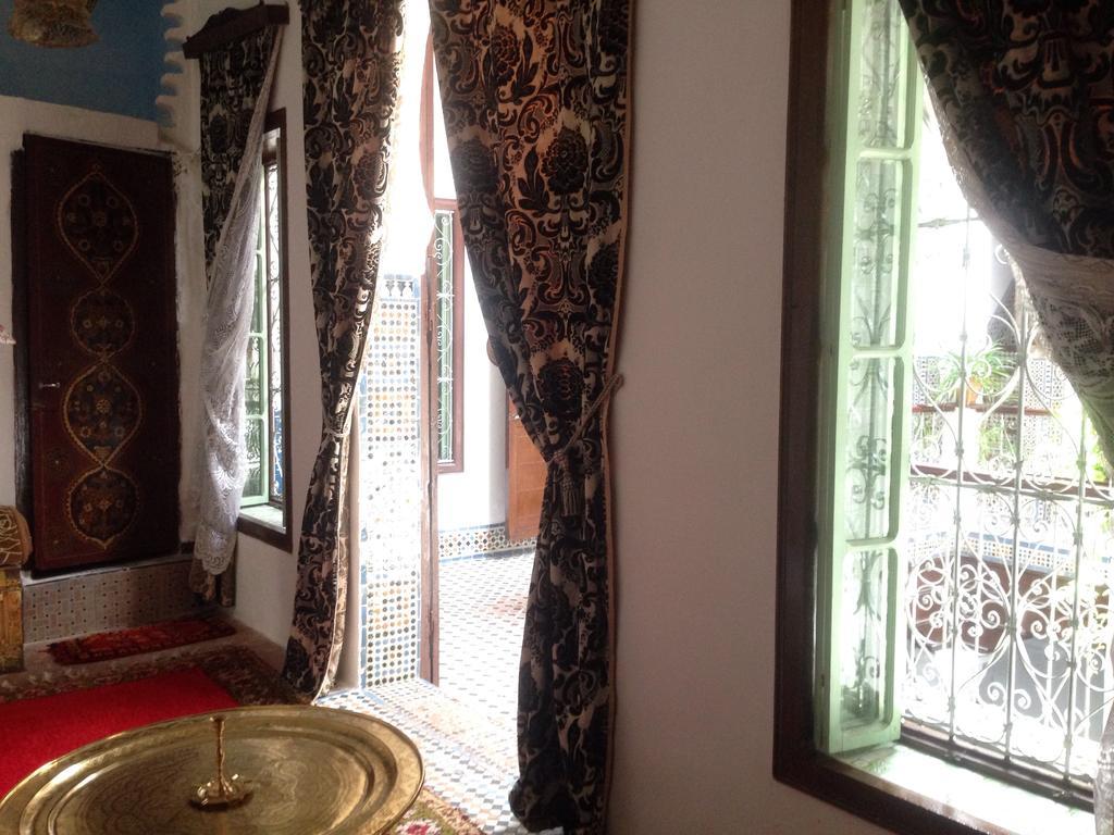 Hotel Riad Dalia Tetouan Exterior photo