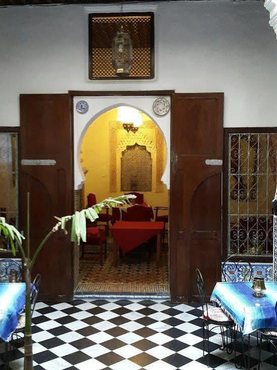Hotel Riad Dalia Tetouan Exterior photo